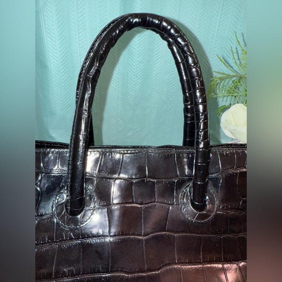 Like New! EUC - Furla Medium Croc-Embossed Leather Tote - Picture 4 of 11